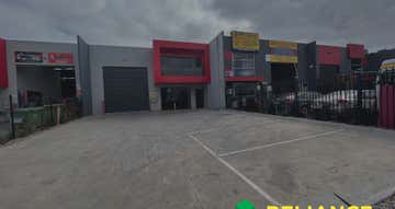 2/120 Eucumbene Drive Ravenhall VIC 3023 - Image 1