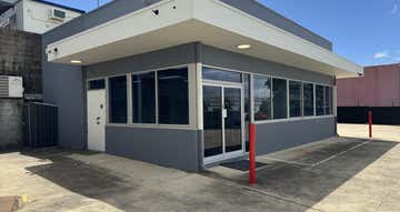Office, 714 Kingsford Smith Drive Hamilton QLD 4007 - Image 1