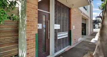 4/34 Commercial Road Newstead QLD 4006 - Image 1