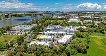 11/58 Metroplex Avenue Murarrie QLD 4172 - Image 1