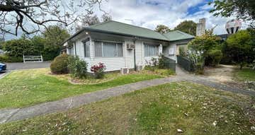 Murray House Clinic, 13 Clyde Road Berwick VIC 3806 - Image 1