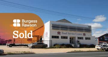 PFD Foods (Woolworths), 255 Byron Street Inverell NSW 2360 - Image 1
