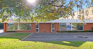 2 Somersby Road Welshpool WA 6106 - Image 1