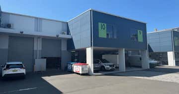 10/10-12 Sylvester Avenue Unanderra NSW 2526 - Image 1