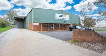 592 Dallinger Road Lavington NSW 2641 - Image 1