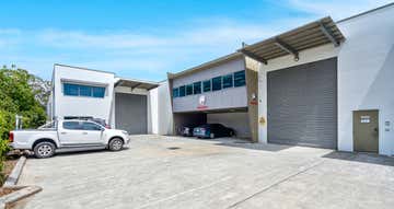 Unit 2, 53 Newheath Drive Arundel QLD 4214 - Image 1