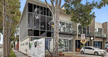 135/15 Hall Street Port Melbourne VIC 3207 - Image 1