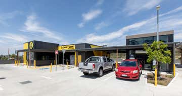 Station Stop Fast Food QSR, 3 Gateway Drive Augustine Heights QLD 4300 - Image 1