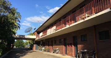 Oxley QLD 4075 - Image 1