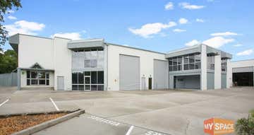 2/5 Cary Grove Minto NSW 2566 - Image 1