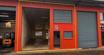 5/36-38 Ishmael Road Earlville QLD 4870 - Image 1