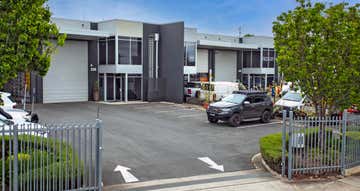 2/4 Hewer Street Hampstead Gardens SA 5086 - Image 1