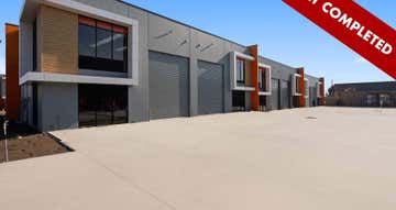 30 Faraday Boulevard Cranbourne West VIC 3977 - Image 1