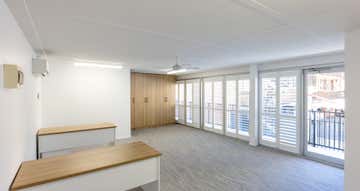 3/5 Park Avenue Burleigh Heads QLD 4220 - Image 1