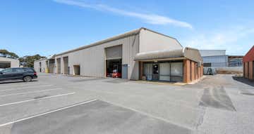 5 & 9/28 Maxwell Road Para Hills West SA 5096 - Image 1
