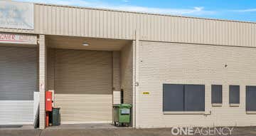 3/2 Veronica Street Warilla NSW 2528 - Image 1