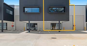 8/15 King Court North Lakes QLD 4509 - Image 1