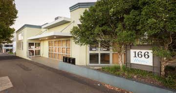 1/166 Hume Street East Toowoomba QLD 4350 - Image 1