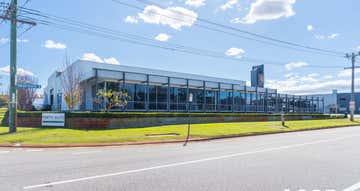 174 Railway Parade Bassendean WA 6054 - Image 1