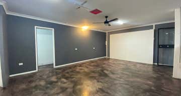2/14 Griffith Street Coolangatta QLD 4225 - Image 1