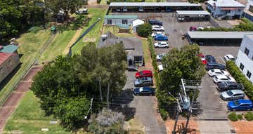 8 Clopton Street East Toowoomba QLD 4350 - Image 1