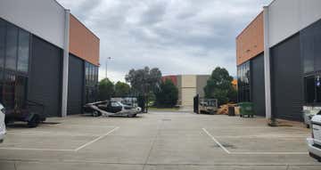 4/2 Malibu Circuit Carrum Downs VIC 3201 - Image 1