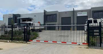 1/47 Gwen Road Cranbourne West VIC 3977 - Image 1
