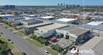 2/20 Gibbs Street Arundel QLD 4214 - Image 1