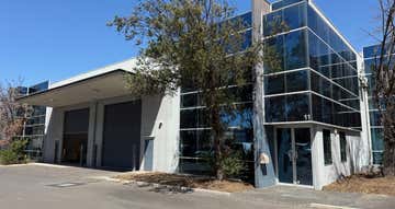 11 Garden Boulevard Dingley Village VIC 3172 - Image 1