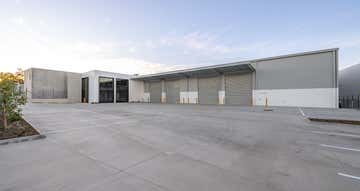 99 Hub Crescent Heathwood QLD 4110 - Image 1