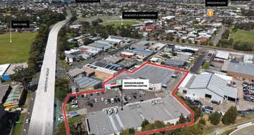 Broadmeadow Shopping Centre, 5-7 Griffiths Road Broadmeadow NSW 2292 - Image 1