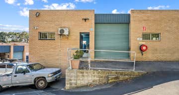 F4/1 Campbell Parade Manly Vale NSW 2093 - Image 1