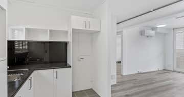 Unit 5, 21 Station Road Indooroopilly QLD 4068 - Image 1