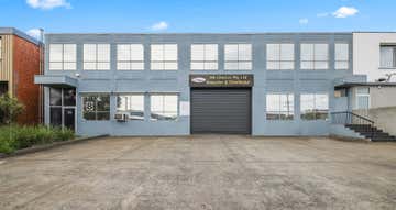 8 Edgecombe Court Moorabbin VIC 3189 - Image 1
