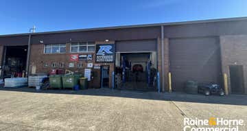 3/25 Childs Road Chipping Norton NSW 2170 - Image 1