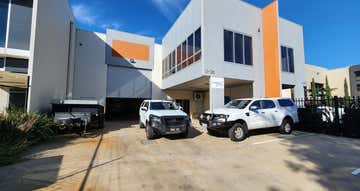 2/30 Ravenhall Way Ravenhall VIC 3023 - Image 1