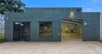 35 McCulloch Avenue Seaford VIC 3198 - Image 1