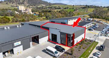 Unit 1, 13 Abernant Way Cambridge TAS 7170 - Image 1