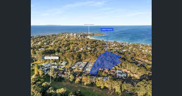8 Augusta Place Mollymook Beach NSW 2539 - Image 1