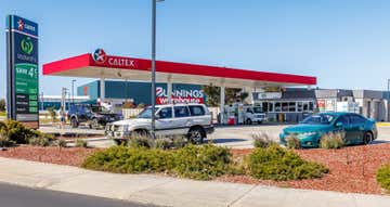 EG Group Woolworths Caltex Australind, 25 Grand Entrance Australind WA 6233 - Image 1