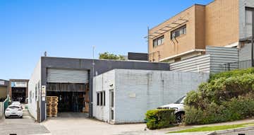 1/51 Lexton Road Box Hill North VIC 3129 - Image 1