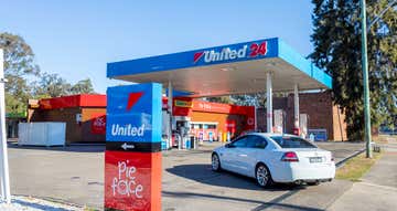 United Petroleum, 400 Luxford Road Lethbridge Park NSW 2770 - Image 1