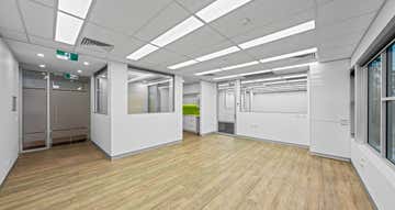 205/2728 Logan Road Eight Mile Plains QLD 4113 - Image 1