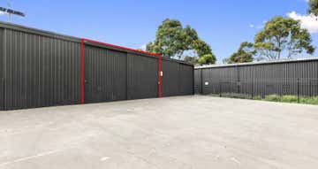 2/13 The Esplanade North Shore VIC 3214 - Image 1