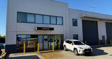 Unit 1, 5 Merryvale Road Minto NSW 2566 - Image 1