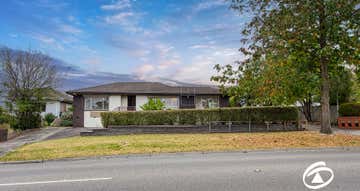 1/8 Wheeler Street Berwick VIC 3806 - Image 1