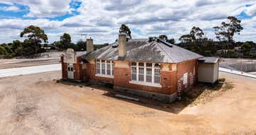 2/93 Strickland Rd East Bendigo VIC 3550 - Image 1