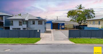 19-21 Barry Street Bungalow QLD 4870 - Image 1