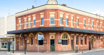 Manchester Arms Hotel / 'Lamartine', 87 Napier Street St Arnaud VIC 3478 - Image 1