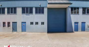 2/5 Shaw Road Ingleburn NSW 2565 - Image 1